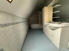Maison à vendre 5 pièces  ()