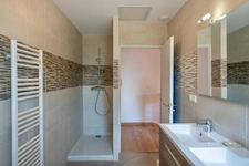 Maison contemporaine 7 pièces – Piscine – Hauteurs de Miribel – À 20 minutes de Lyon