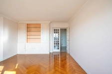 Appartement à vendre 6 pièces + Garage+Parking BRON (69)