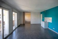 Appartement à vendre 3 pièces avec garage JASSANS RIOTTIER (01)