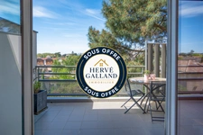 T3 traversant Est/Ouest, climatisé, balcon + garage & parking – Emplacement recherché à Bron (69)