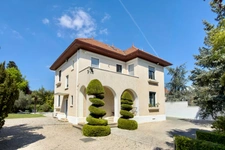 Maison à vendre 7 pièces BRON (69)