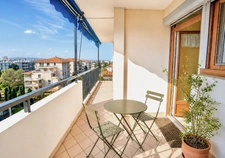 Appartement à vendre 6 pièces + Garage+Parking BRON (69)
