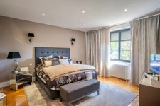 Maison à vendre 7 pièces BRON (69)