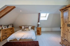 House for sale, 7 rooms, BRON (69)