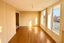 Appartement à vendre 3 pièces BRON (69)