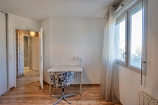 Appartement à vendre 3 pièces avec garage SAINT PRIEST (69)