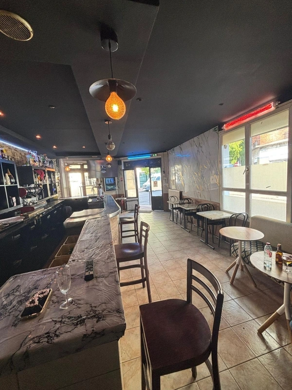 Local/bureau à vendre AUBERVILLIERS (93)