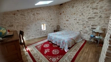 5-room village house with a nearby non-adjoining plot of land
