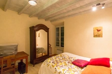 Maison de village 4 pièces avec cour intérieure et jardin - VARAIGNES (24)