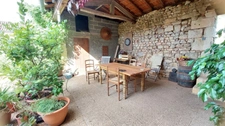 Maison 3 pièces entièrement rénovée - Périgord Vert