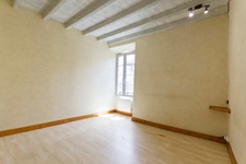 Maison de village à vendre 4 pièces - VARAIGNES (24)