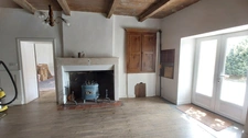 5-room village house with a nearby non-adjoining plot of land