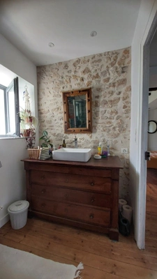 Maison 3 pièces entièrement rénovée - Périgord Vert