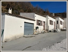 Immeuble à vendre DEMANDOLX Gorges du Verdon plusieurs appartements 