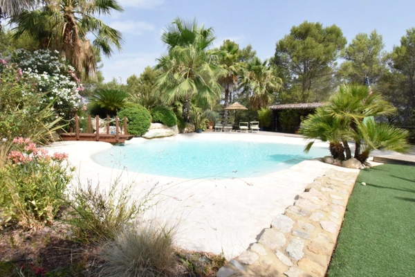 Propriété Draguignan videos disponibles