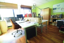 Immeuble et Usine à  VITRY SUR SEINE (94) Grosse rentabilité Visite du site le 13 Octobre matin uniquement.