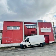 Immeuble et usine à  VITRY SUR SEINE (94) Belle rentabilité  Visite le mardi 2 et mercredi 3 Juin.