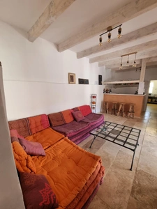 LA PALUD SUR VERDON Gite avec cuisine professionnelle, piscine.