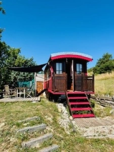LA PALUD SUR VERDON Gite avec cuisine professionnelle, piscine.