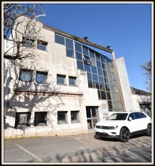 Immeuble et Usine à  VITRY SUR SEINE (94) Grosse rentabilité Visite du site le 13 Octobre matin uniquement.