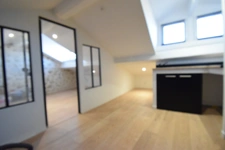 Appartement à vendre 2 pièces dernier étage.