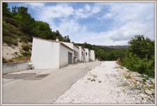 Immeuble à vendre DEMANDOLX Gorges du Verdon plusieurs appartements 
