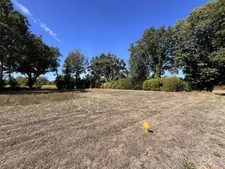 Terrain constructible de 983 m² au Trévoux (29380)