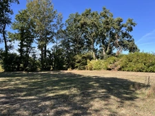 Terrain constructible de 983 m² au Trévoux (29380)