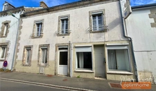 Scaër – Une maison ancienne de 224 m² à réinventer selon vos envies