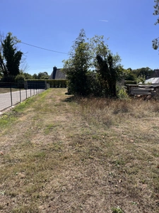 Terrain constructible de 983 m² au Trévoux (29380)