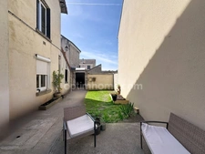 CHAMPAGNE SUR OISE (95) Maison louée en 2 appartements de 2 pièces