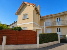 Appartement 3 pièces de caractère à Frépillon (95) – Dernier étage, balcon et gare à 10 minutes à pied