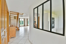 Ballainvilliers - À vendre maison 8 pièces, 3 chambres au RDC +2 chambres au 1er étage - Séjour ouvert sur terrain 810m²