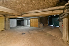 Appartement à vendre 2 pièces  ANTONY (92) avec garage box et cave proche commerces et gare RER 