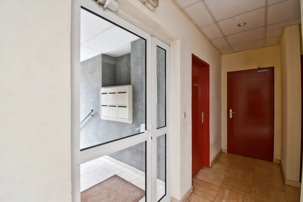 Appartement à vendre 2 pièces  ANTONY (92) avec garage box et cave proche commerces et gare RER 