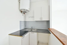 Appartement à vendre 2 pièces  ANTONY (92) avec garage box et cave proche commerces et gare RER 
