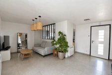 Maison familiale moderne - 6 pièces- 4 chambres dont une de plain pied + dépendance 15m² à Villemoisson-sur-Orge (91)