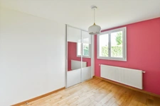 Ballainvilliers - À vendre maison 8 pièces, 3 chambres au RDC +2 chambres au 1er étage - Séjour ouvert sur terrain 810m²