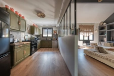 VIRY-CHÂTILLON – À deux pas du lac – Superbe maison rénovée avec séjour cathédrale de 50 m² - Surface au sol 140m² 