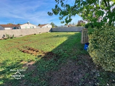 Maison à vendre 8 pièces et annexe avec 2 T2 SAINT ROMANS LES MELLE (79)