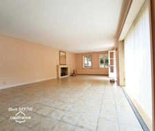 11-room property for sale in Celles-sur-Belle (79)