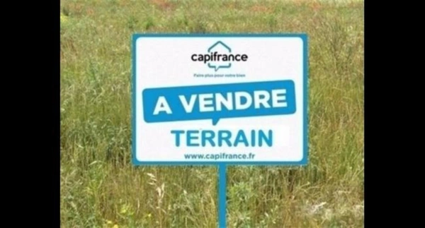 Terrain de 895 m² à vendre  CELLES SUR BELLE (79)