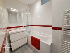 Maison à vendre 8 pièces et annexe avec 2 T2 SAINT ROMANS LES MELLE (79)