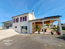 Maison à vendre 8 pièces et annexe avec 2 T2 SAINT ROMANS LES MELLE (79)