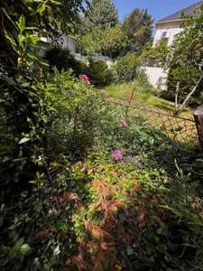 VILLEJUIF – Charmante maison individuelle avec jardin, terrasse et fort potentiel – 86 m² sur 351 m² de terrain