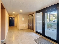 MONTELIMAR (26200), Saint-James, à vendre Appartement T4 récent avec terrasse plein sud abritée, climatisation et garage box fermé  