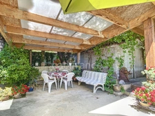 BOLLENE (84), for sale: Single-storey villa with 6 rooms - 4 large bedrooms - Enclosed, wooded grounds of 1236 m²