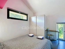 Drôme Provençale, in Suze-la-Rousse – Renovated Provençal farmhouse • 5 bedrooms, 4 bathrooms/shower rooms, 5 toilets • Swimming pool • 2 gîtes • Orchard