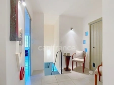 Drôme Provençale, in Suze-la-Rousse – Renovated Provençal farmhouse • 5 bedrooms, 4 bathrooms/shower rooms, 5 toilets • Swimming pool • 2 gîtes • Orchard